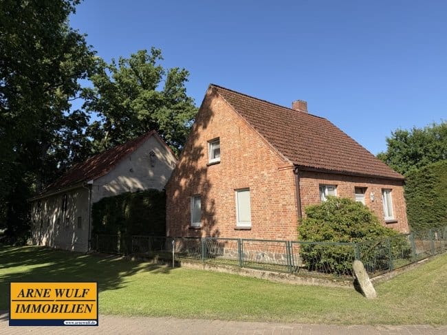 Immobilie in Groß Godems - **Resthof mit Scheune & Stallgebäude in Karrenzin** - Bild 1