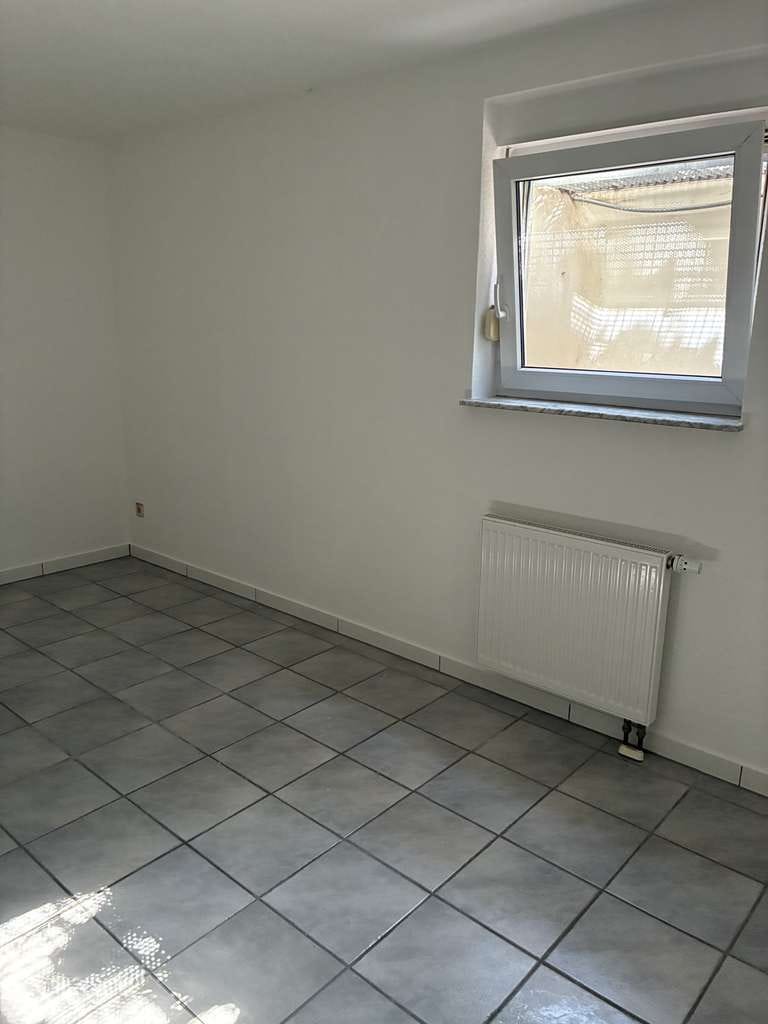 Immobilie in Dudenhofen - Praktische 2-Zimmer-Wohnung in Dudenhofen - Bild 3