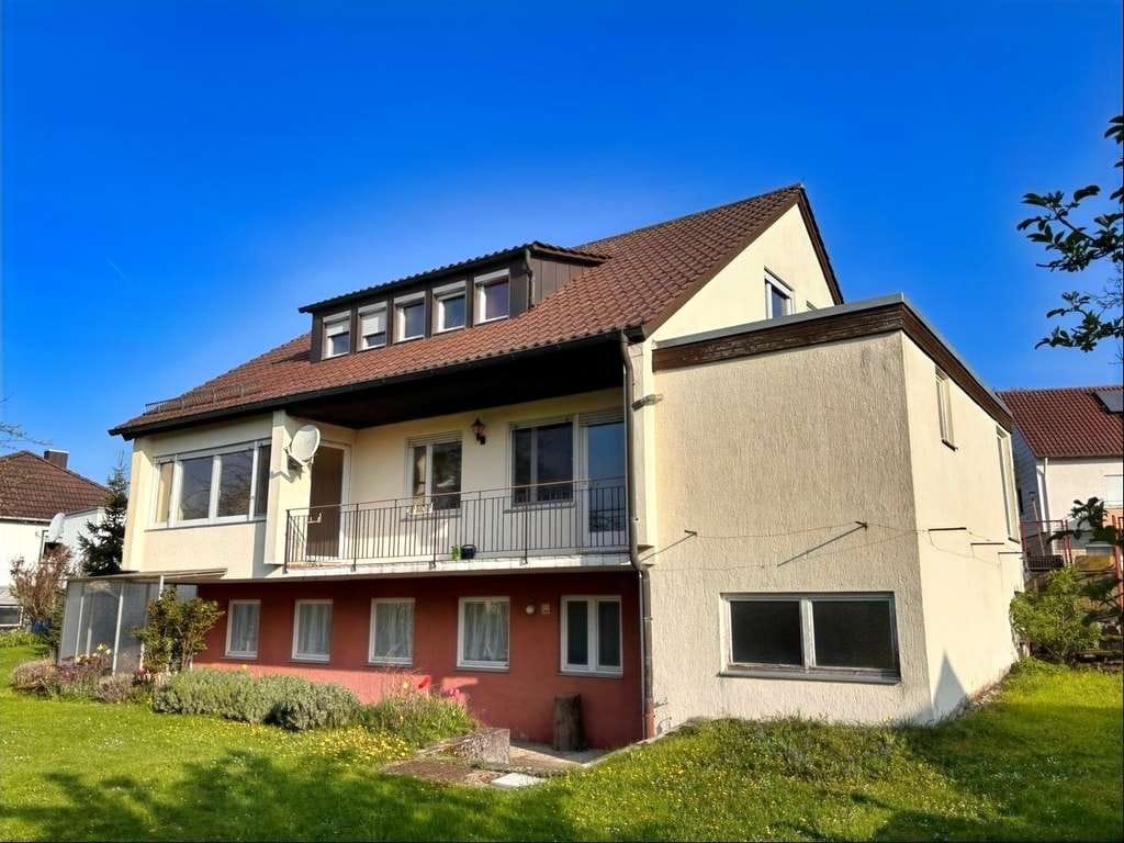 Immobilie in Langenburg - Zweifamilienhaus auf sonnigem Traumgrundstück - Bild 0