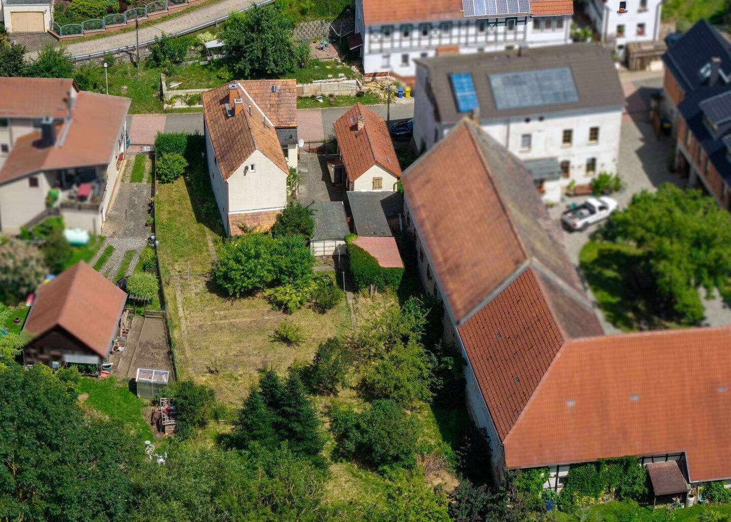 Immobilie in Gera - Naturnah wohnen - Haus mit Garten und Gestaltungsspielraum in Gera-Aga - Bild 2