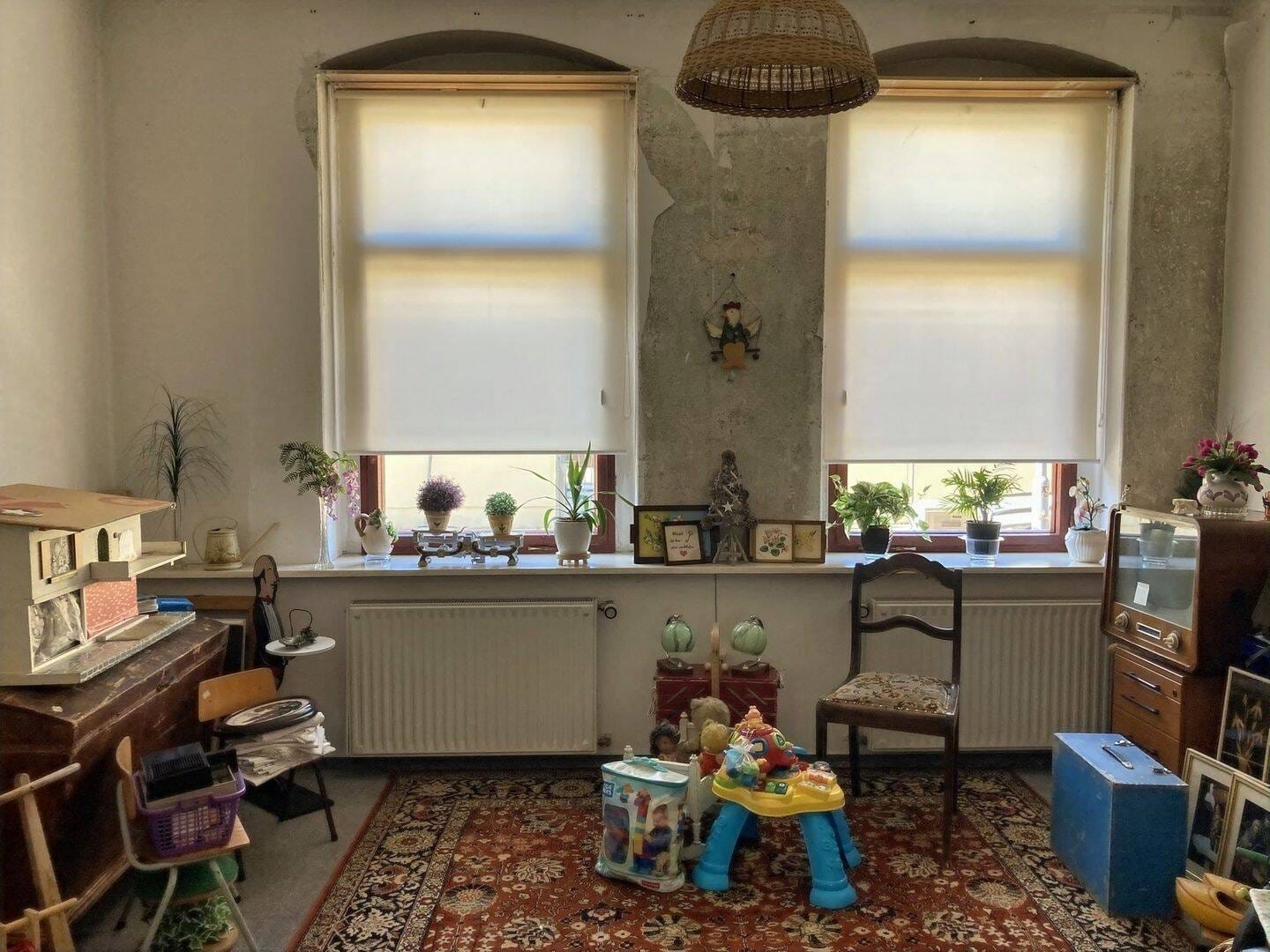 Immobilie in Sangerhausen - Attraktives Zweifamilienhaus mit Ausbaureserve - Ideal für Kapital - Bild 2