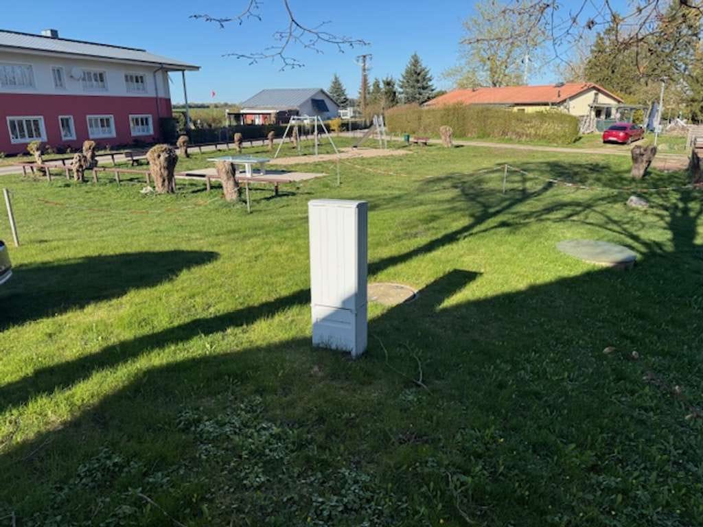 Immobilie in Brünzow - Sehr schön und ruhig gelegenes EFH mit Ferienwohnung und tollem Grundstück  , Tierhaltung möglich! - Bild 2