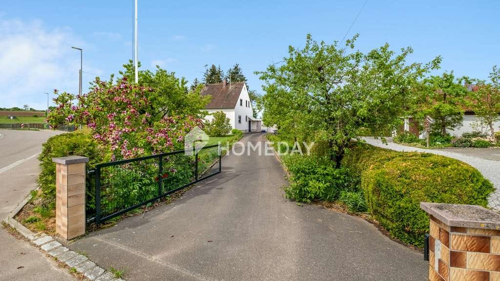 Immobilie in Aindling - Gemütliches  EFH mit schönem Garten und großem Grundstück - Bild 0