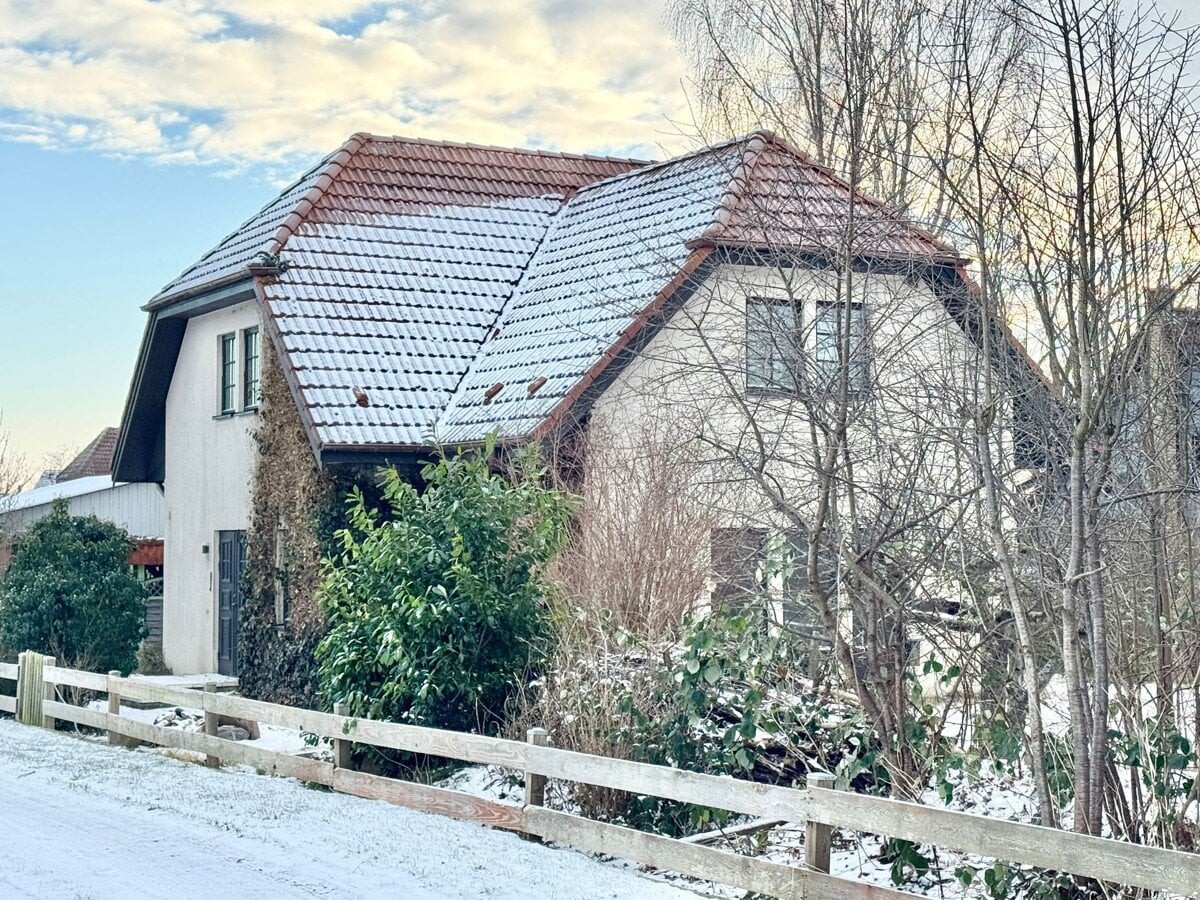 Immobilie in Groß Teetzleben - HORN IMMOBILIEN ++ ca. 8 km bis Neubrandenburg ++ ein großes Haus mit 5 Zimmern - Bild 2