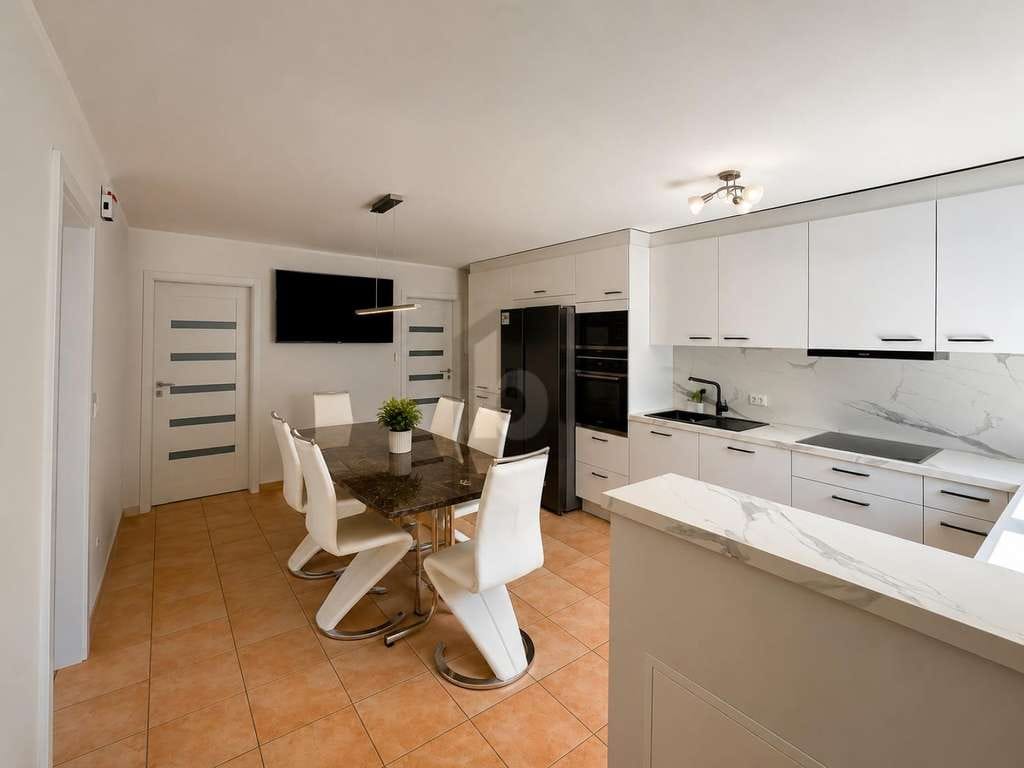 Immobilie in Rickenbach - IHR NEUES ZUHAUSE MIT SONNIGER TERRASSE - Bild 2