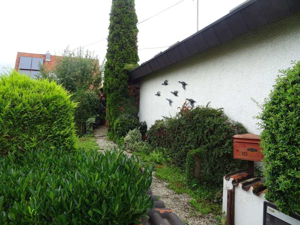 Immobilie in Erdmannhausen - Geräumiges Einfamilienhaus in Erdmannhausen in Top Lage - PROVISIONSFREI  - Bild 0