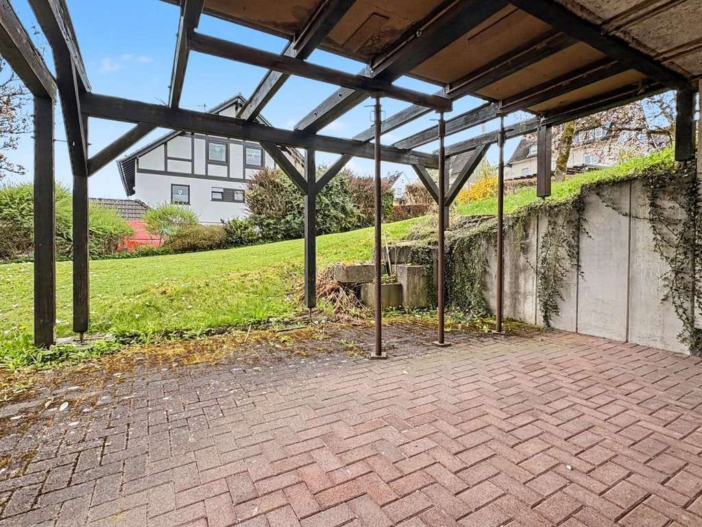 Immobilie in Hilchenbach - Charmantes Wohnhaus mit Einliegerwohnung und Sanierungspotenzial in Hilchenbach-Müsen - Bild 4