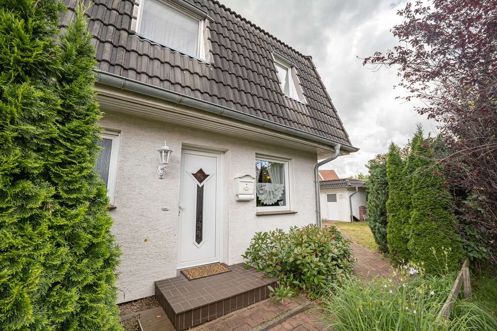 Immobilie in Himmelpforten - Ankommen, wohlfühlen, zuhause sein – Ihr neues Familienglück mit Garten - Bild 0
