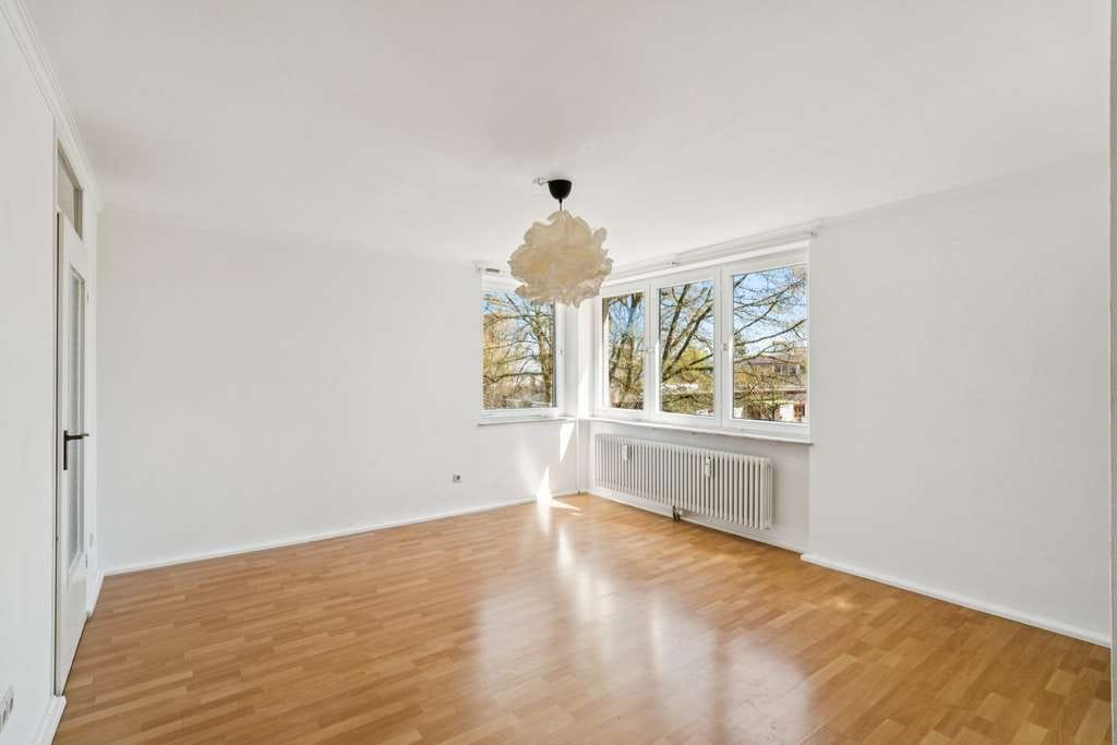 Immobilie in Vaterstetten - Gepflegte 1,5-Zimmer-Wohnung im 1. OG, frei ab sofort - im Gustav-Mahler-Weg - Bild 3