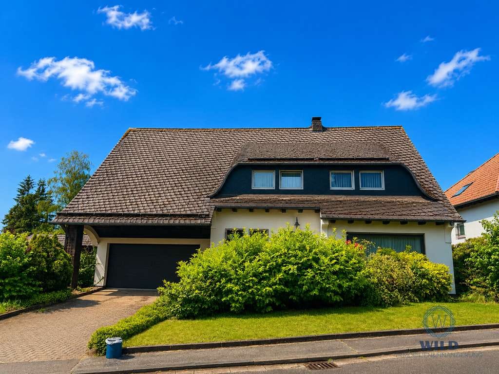 Immobilie in Heusweiler - Großzügiges Einfamilienhaus mit Studio, Loggia & Terrasse in Heusweiler - Bild 2