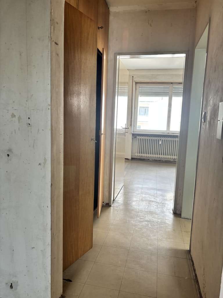 Immobilie in Aschaffenburg - Attraktive Investitionschance: 2-Zimmer-Wohnung mit Balkon nahe Hauptbahnhof - Bild 3