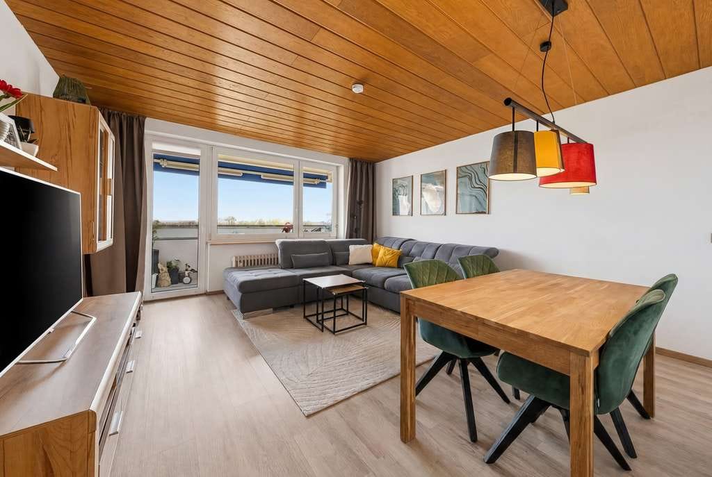 Immobilie in Haar - Über den Dächern von Haar - helle 2-Zimmer-Wohnung für Jung & Alt mit Lift und Alpenblick! - Bild 4