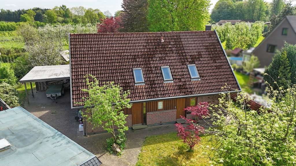 Immobilie in Alveslohe - Gut geschnittenes Einfamilienhaus auf großzügigem Grundstück in Feldrandlage in Alveslohe - Bild 3
