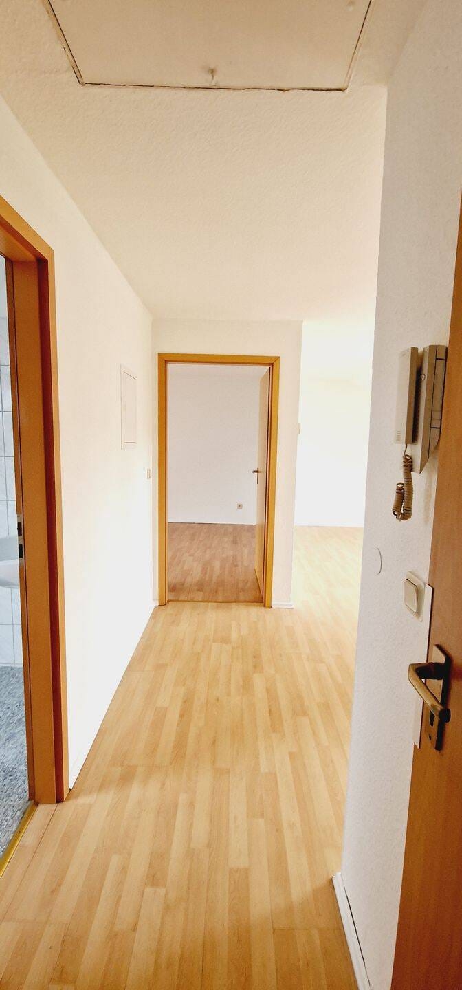 Immobilie in Bad Arolsen - Lichtdurchflutete 2-Zi-Wohnung im ruhigen Wohngebiet  zzgl. Garage - Bild 5