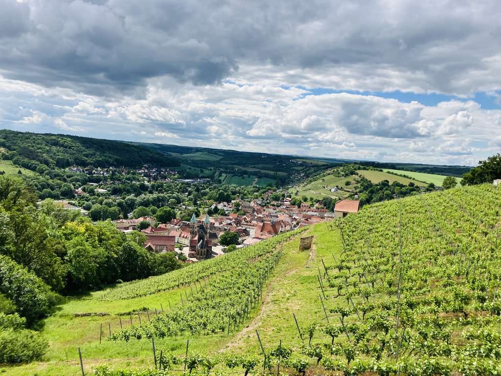 Immobilie in Freyburg (Unstrut) - Atelier / Wochenendhaus mit Pool - im Weinberg am Südhang  🏖️ - Bild 0