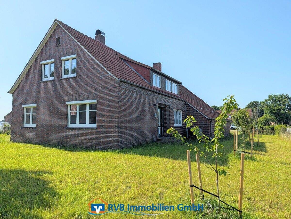 Immobilie in Uplengen - Liebevoll renovierter Resthof mit Weide direkt am Haus - Bild 0