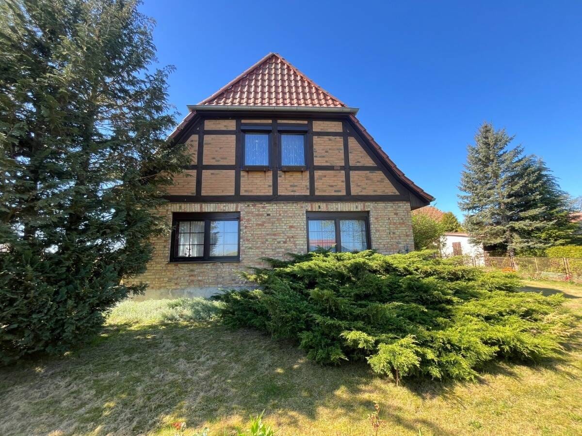Immobilie in Sukow-Levitzow - Selten: Markantes Bauerngehöft mit  ca. 35.000 m² Grundstück - vielseitig nutzbar..... - Bild 1