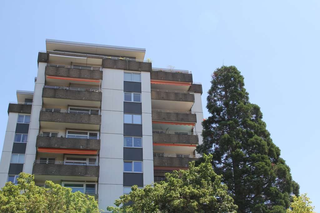 Immobilie in Ettlingen - 2-Zimmer-Wohnung mit Südbalkon und 62,93 m² - vermietet ! - Bild 2