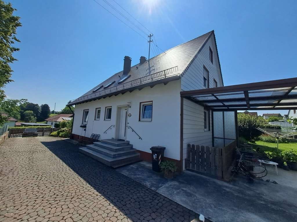 Immobilie in Kutzenhausen - Familienidylle pur: Ein- bzw. Zweifamilienhaus mit wunderschönem Garten - Bild 3