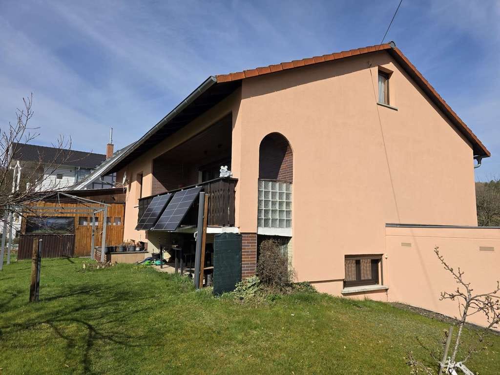 Immobilie in Rödental - Solide Basis für Ihre Wohnideen - Gepflegtes Einfamilienhaus in Rödental! - Bild 1