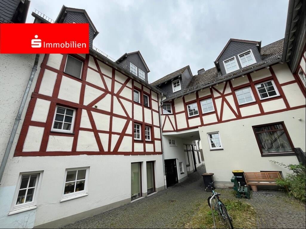 Immobilie in Herborn - Wohnen im historischen Ambiente - zentral am Puls der Zeit von Herborn gelegen! - Bild 0