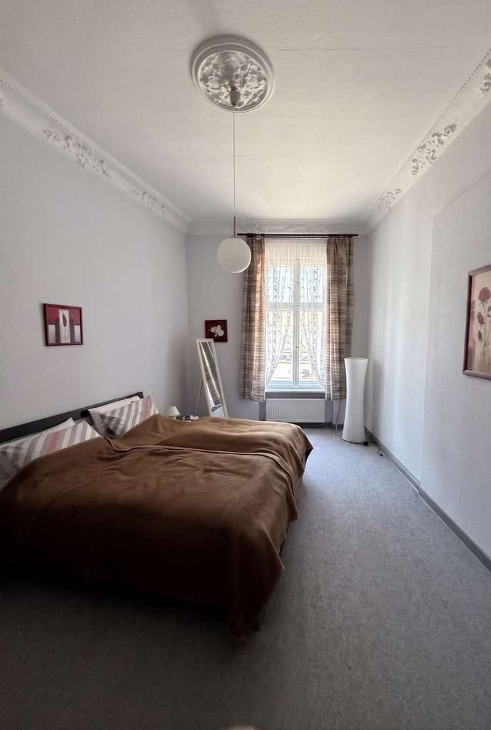 Immobilie in Brandenburg an der Havel - Vermietete 5-Zimmer-Altbauwohnung mit 133 m² und Wertsteigerungspotenzial - Provisionsfreier Verkauf - Bild 3