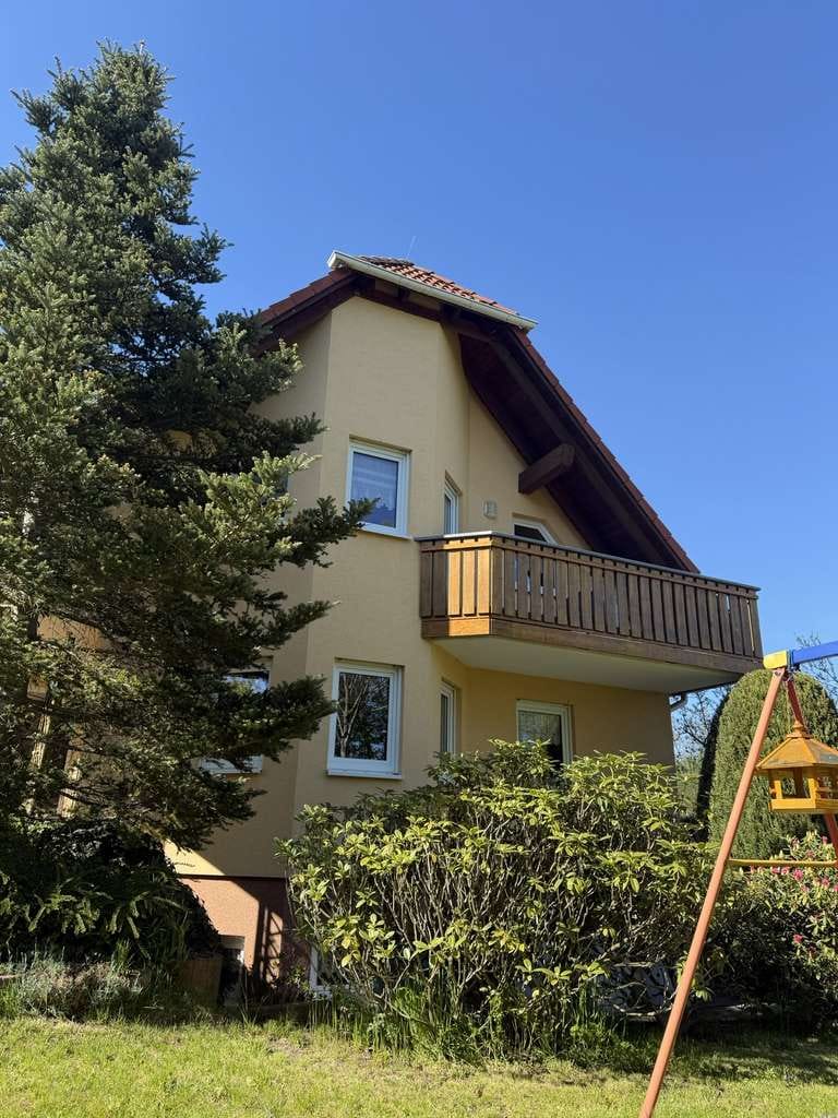Immobilie in Radeburg - Familienfreundliches Einfamilienhaus mit Einliegerwohnung - Bild 0