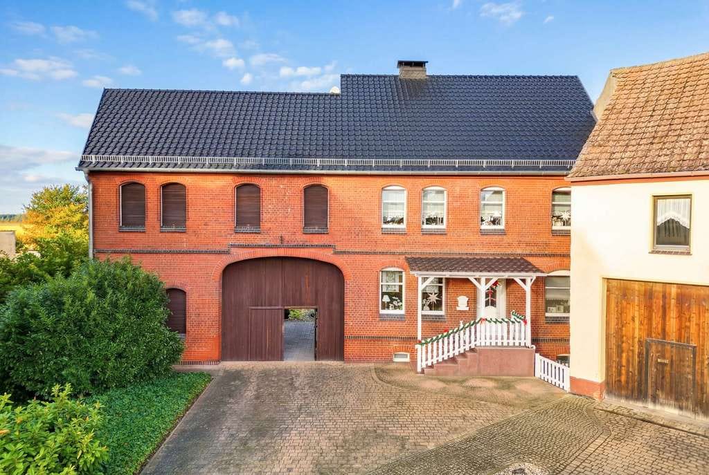 Immobilie in Jessen (Elster) - Vierseitenhof! Modernes Wohnhaus, Scheune, Nebengebäude in wundervoller Lage bei Jessen (Elster) - Bild 3