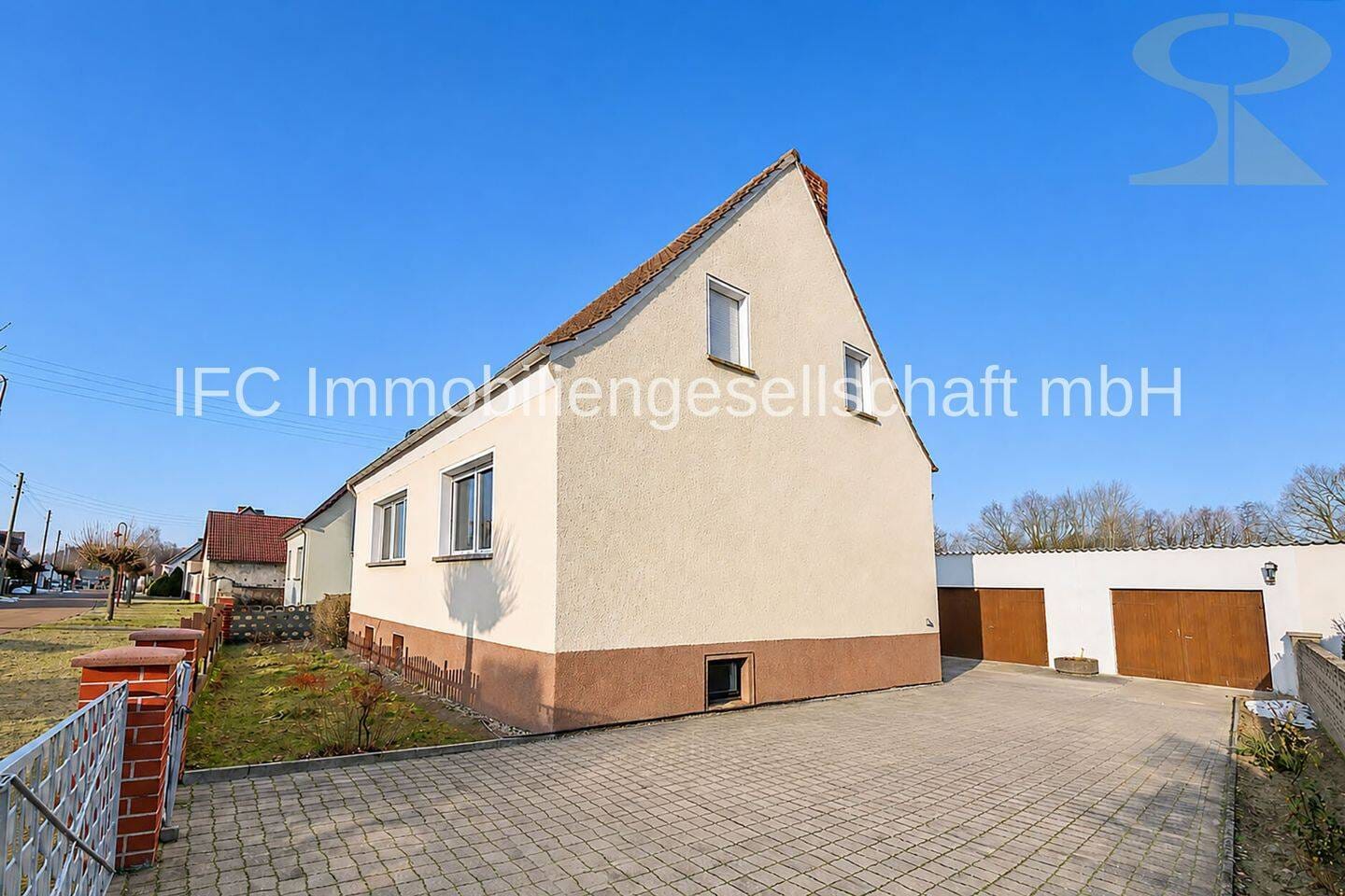 Immobilie in Coswig (Anhalt) - großes Einfamilienhaus in Coswig (Anhalt) OT Thießen - in ruhiger Randlage - Bild 2