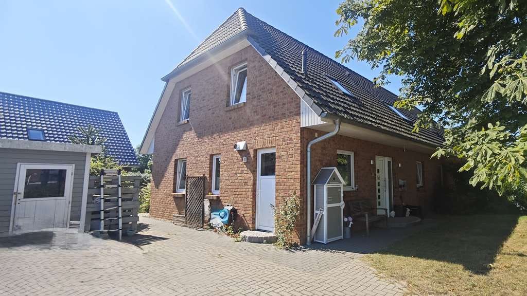 Immobilie in Brunsbek - Moderne Doppelhaushälfte KfW 70 - Bild 0