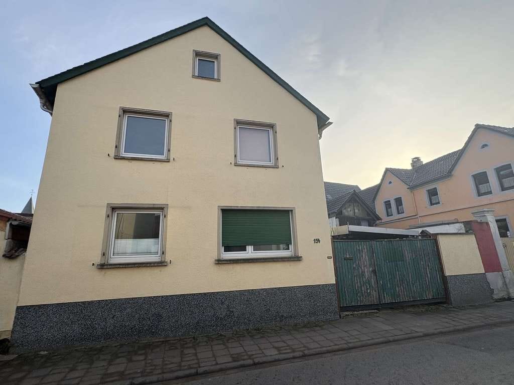 Immobilie in Rödersheim-Gronau - Wohnhaus mit angebauter Scheune und vielseitigem Nutzungspotenzial zu verkaufen! - Bild 2