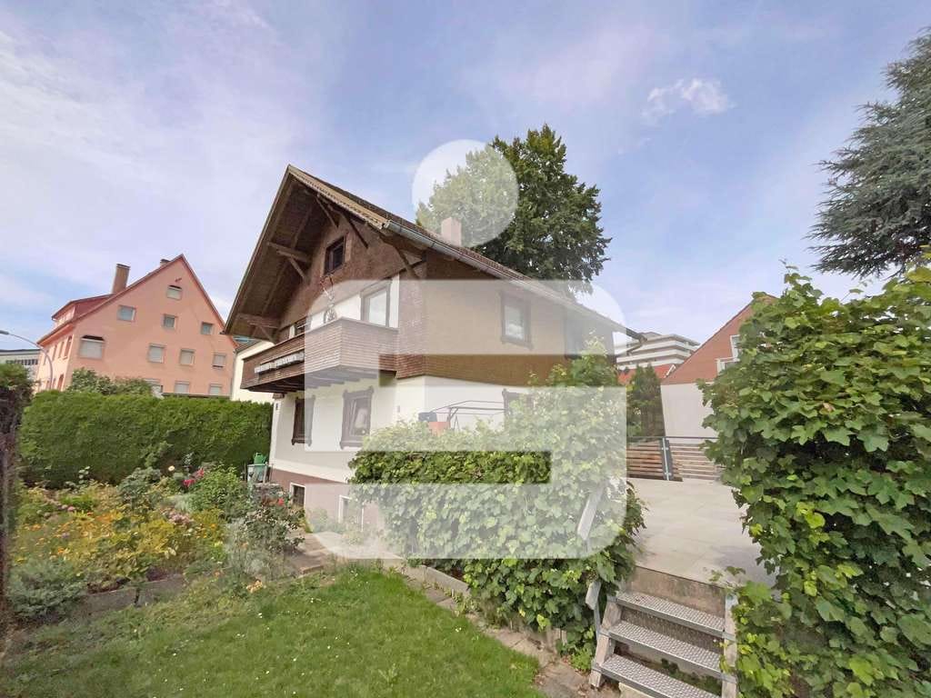 Immobilie in Stöttwang - Bauernhof mit sehr guter Substanz und vielen Möglichkeiten - Bild 0
