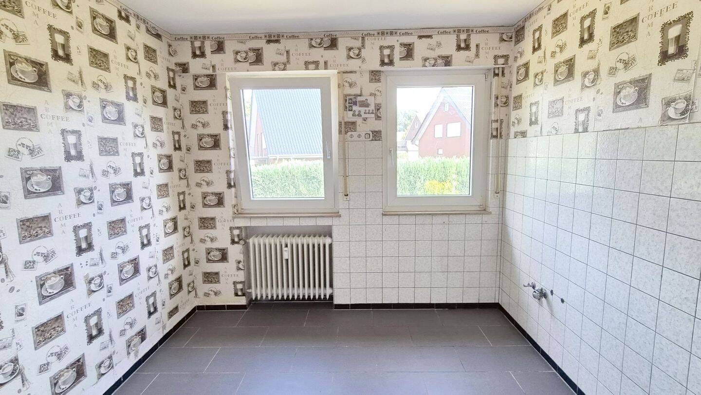Immobilie in Bad Iburg - Attraktives Zweifamilienhaus auf Eigentumsgrundstück in naturnaher Lage von Bad Iburg - Bild 2