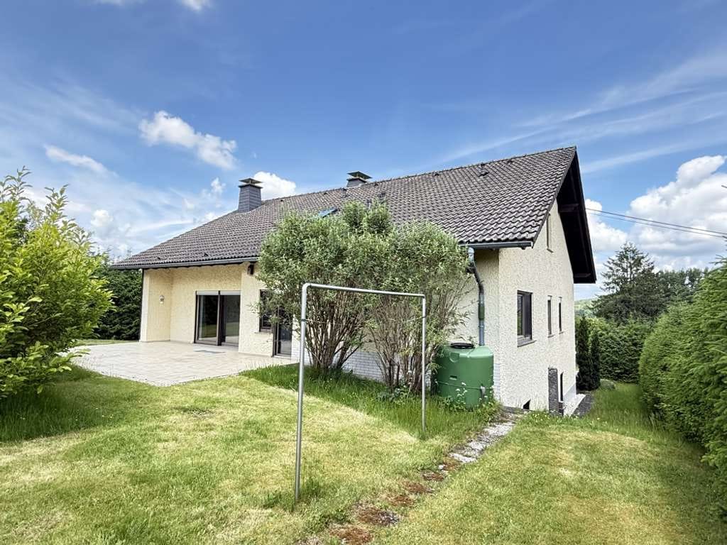 Immobilie in Rothenbach - Gepflegtes Einfamilienhaus in schöner Ortsrandlage mit herrlichem Grundstück - Bild 2