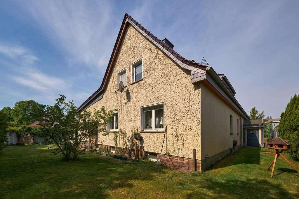 Immobilie in Panketal - DEUTSCHMANN IMMOBILIEN ***** ivd - MFH und Kleinhaus mit Werkstatt auf 4.599 qm Land in Panketal! - Bild 0