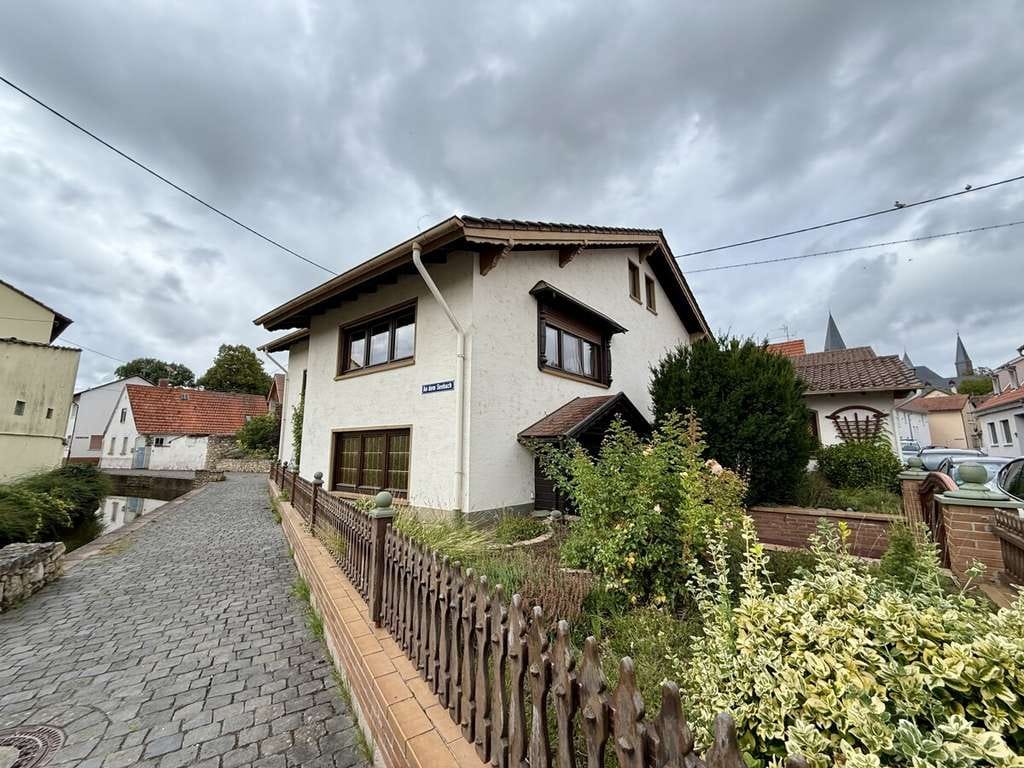 Immobilie in Westhofen - Bungalow mit umfangreichen Nutzungsmöglichkeiten in ruhiger Lage&komplett ausgestatteter Schreinerei - Bild 1