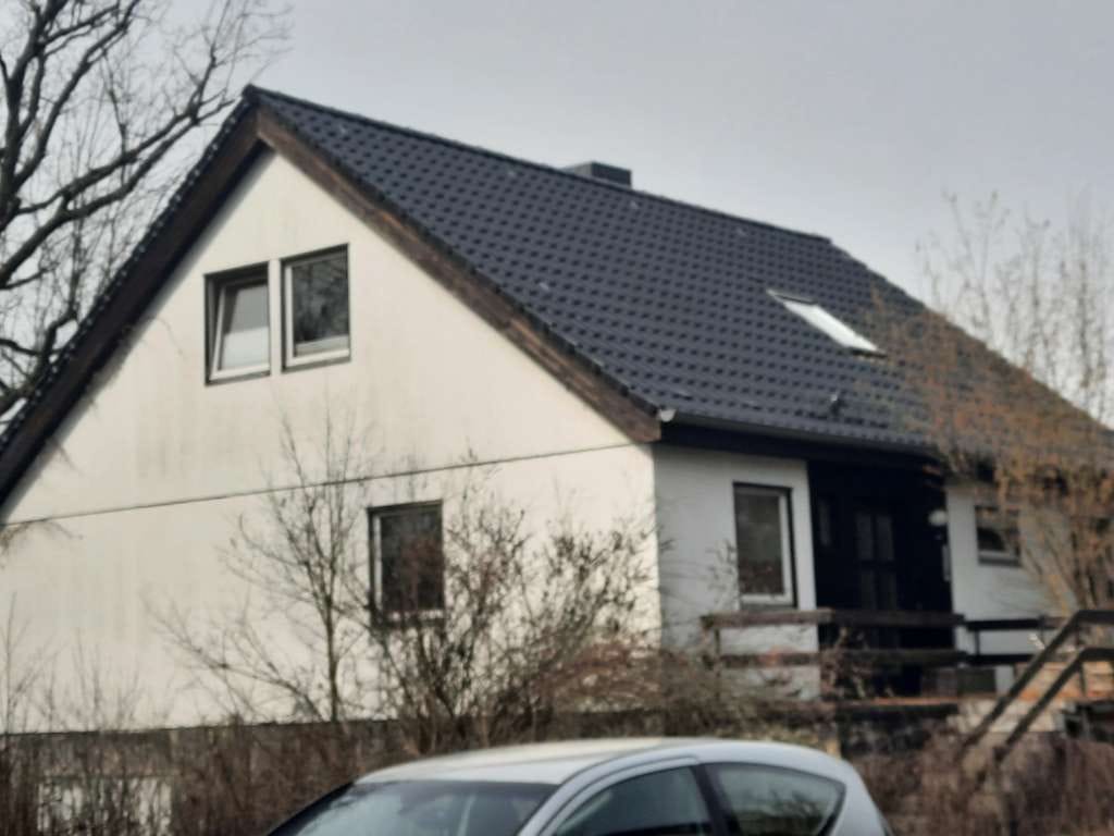 Immobilie in Hohen Neuendorf - Handwerkerobjekt! unterk. EFH zum eig. Ausbau, ca. 271 m² Wohn- u. Nutzfläche! Grundstück: 761 m² - Bild 1