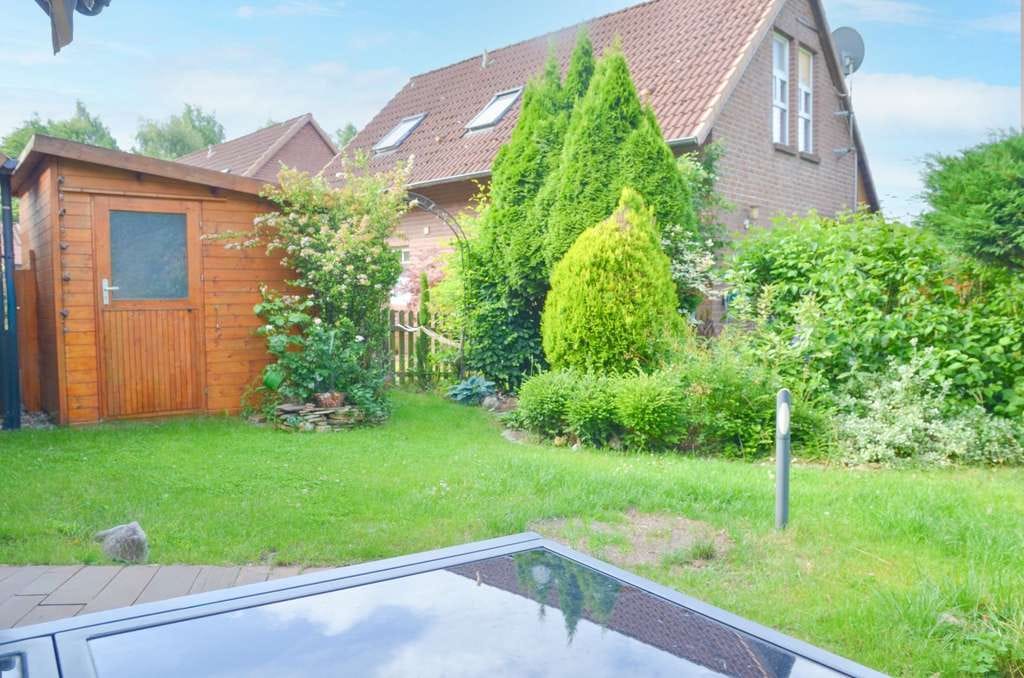 Immobilie in Schönkirchen - Ein Zuhause zum Verlieben – hausähnliche Maisonette-ETW mit Sonnengarten und Carport - Bild 3
