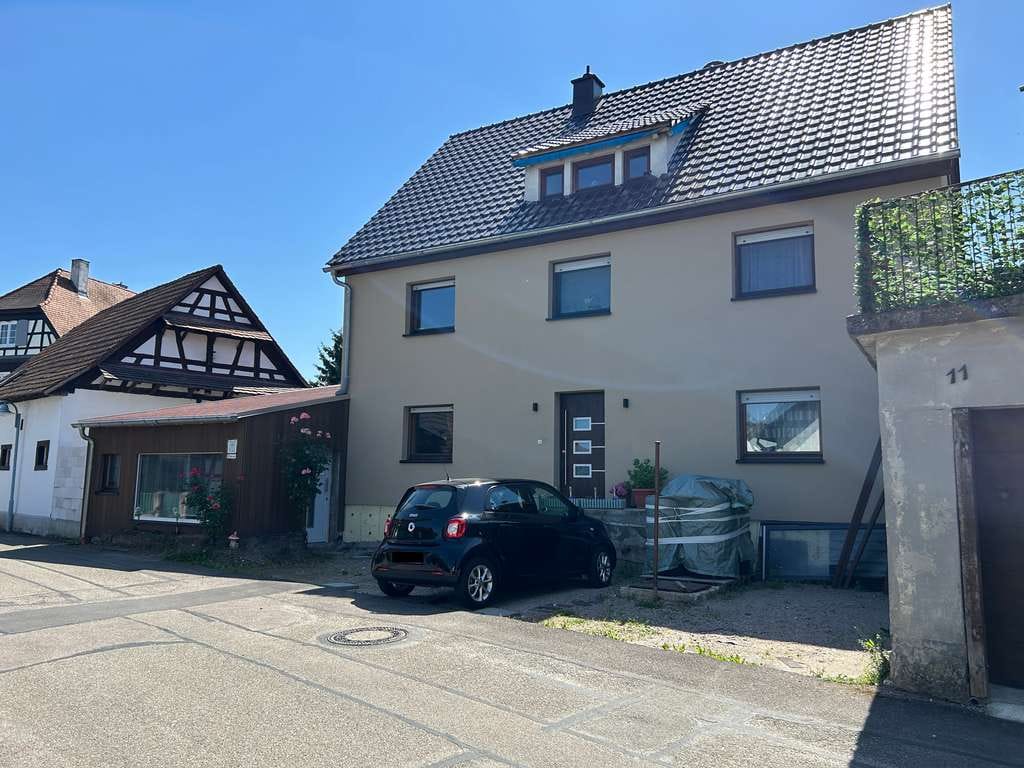 Immobilie in Rheinau - Einfamilienhaus mit Platz auch in zwei Einheiten teilbar - Bild 1