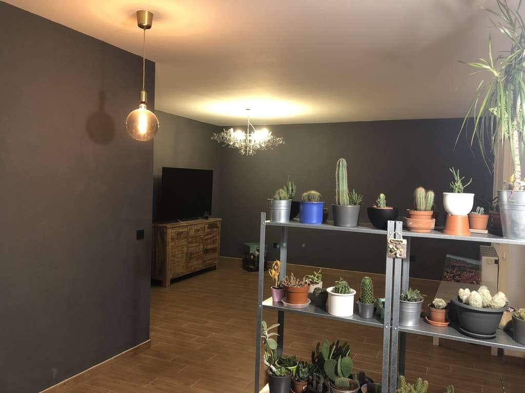 Immobilie in Veitshöchheim - 2-Zi.-Mietwohnung (renoviert) in Veitshöchheim/Birkental mit traumhafter Aussicht/Umgebung - Bild 2