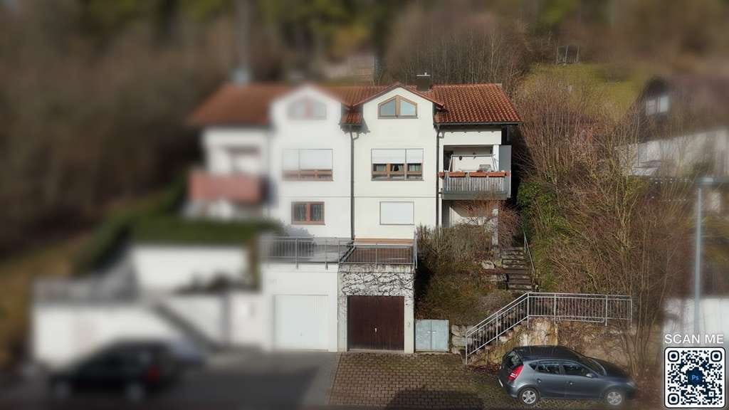 Immobilie in Fichtenberg - DOPPELHAUSHÄLFTE MIT EINLIEGERWOHNUNG IN FICHTENBERG - Bild 0