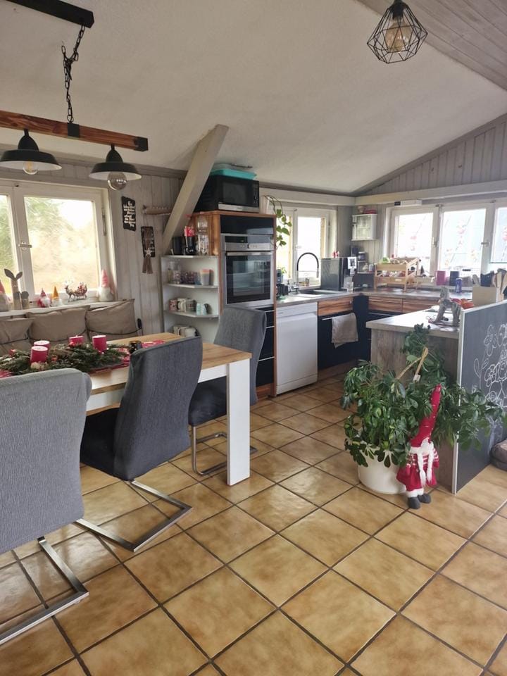 Immobilie in Sontheim an der Brenz - Sommerlochpreis !! gr.Haus m. Grundstück 987 m²+ca. 225 m²Nutzfl.im Anbau+Nebengebäude+Doppelgarage Sontheim a.d.B. - Bild 0