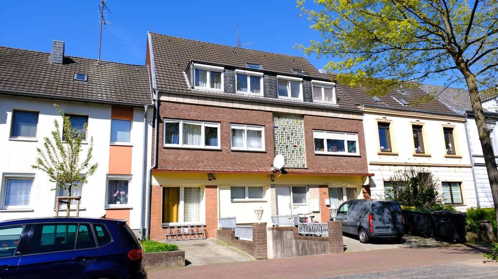 Immobilie in Kalkar - Top Anlage in Kalkar mit 6 Wohneinheiten, drei frei für zB Monteure - Bild 0