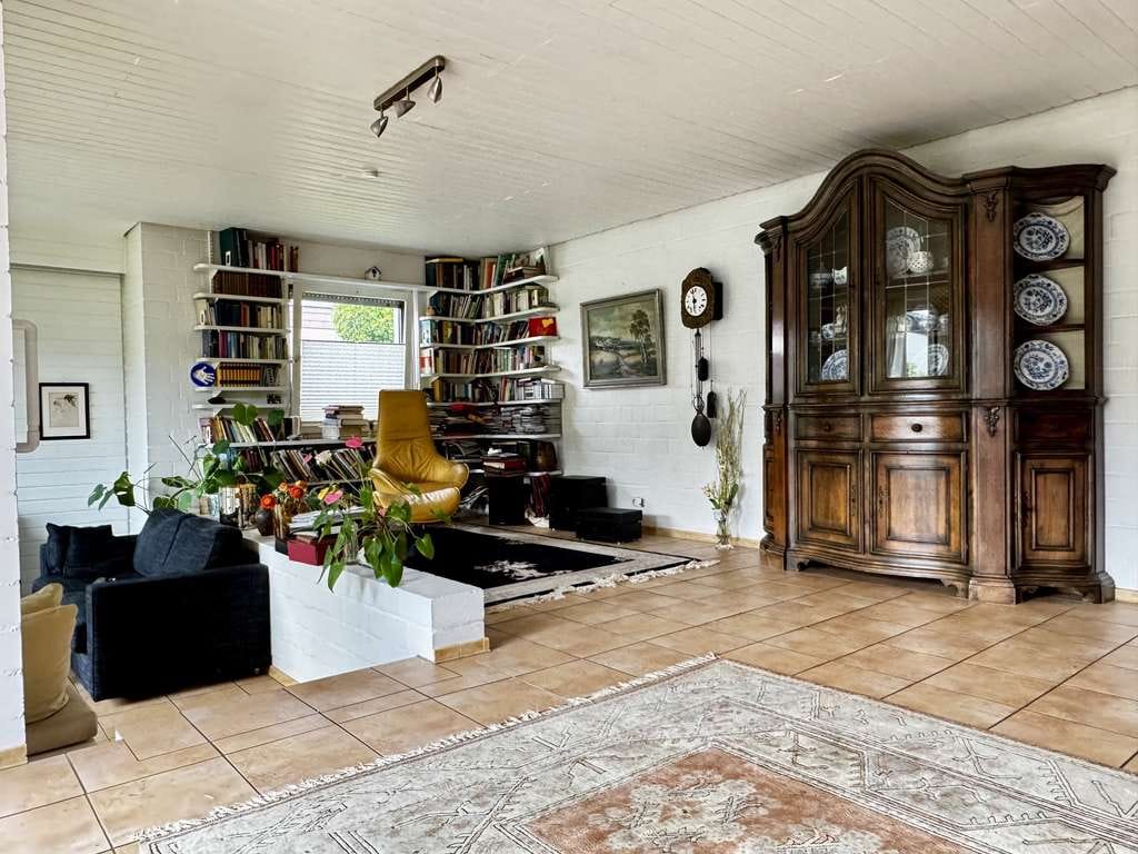 Immobilie in Erkrath - Erkrath-Unterfeldhaus: Bungalow mit Einliegerwohnung – Erbpacht - Bild 3
