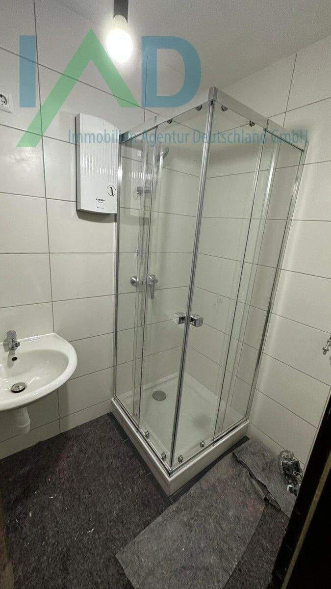Immobilie in Niederneisen - Entdecken Sie zwei stilvolle Einfamilienhäuser auf einem großzügigen Gemeinschaftsgrundstück - Ihr Traumhaus! - Bild 2