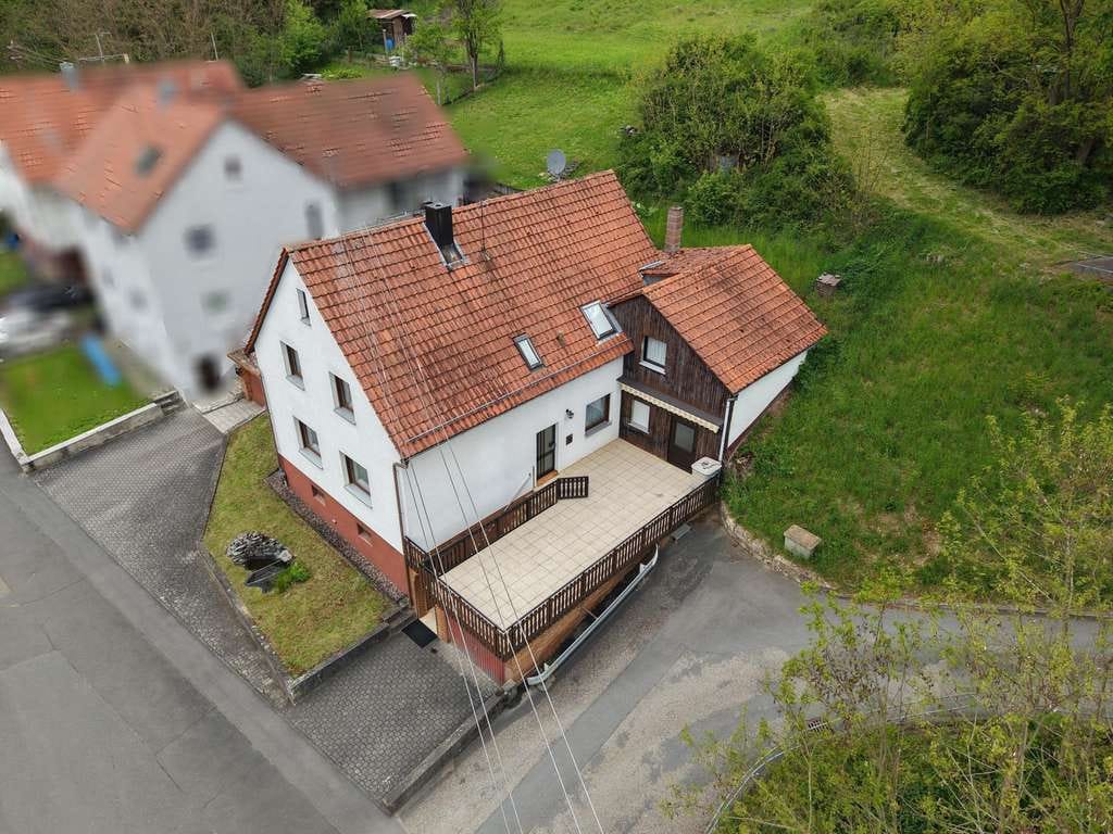 Immobilie in Hardheim - Praktisches Einfamilienwohnhaus in ruhiger Wohnlage von Erfeld - Bild 3