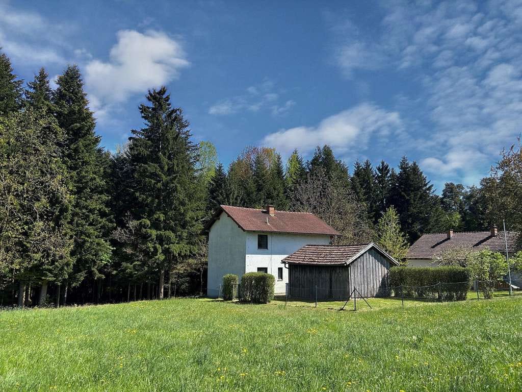 Immobilie in Haibach - Kleines Einfamilienhaus in traumhafter Lage  - Bild 0