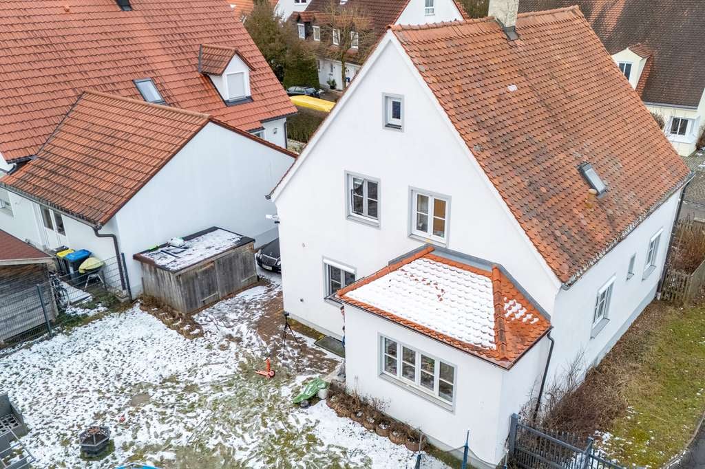 Immobilie in Röhrmoos - Zwei Chancen – Ein Grundstück: Einfamilienhaus mit zusätzlichem Baurecht in Röhrmoos! - Bild 1