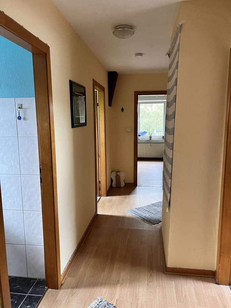 Immobilie in Versmold - Attraktive DG Wohnung, 52 m² Wfl., im Zentrum von Versmold - Als Kapitalanlage oder zur Eigennutzung - Bild 2