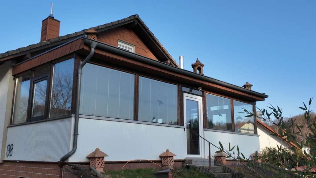 Immobilie in Stelzenberg - Schönes Einfamilienhaus mit Wintergarten, Garage, in Stelzenberg - Bild 1